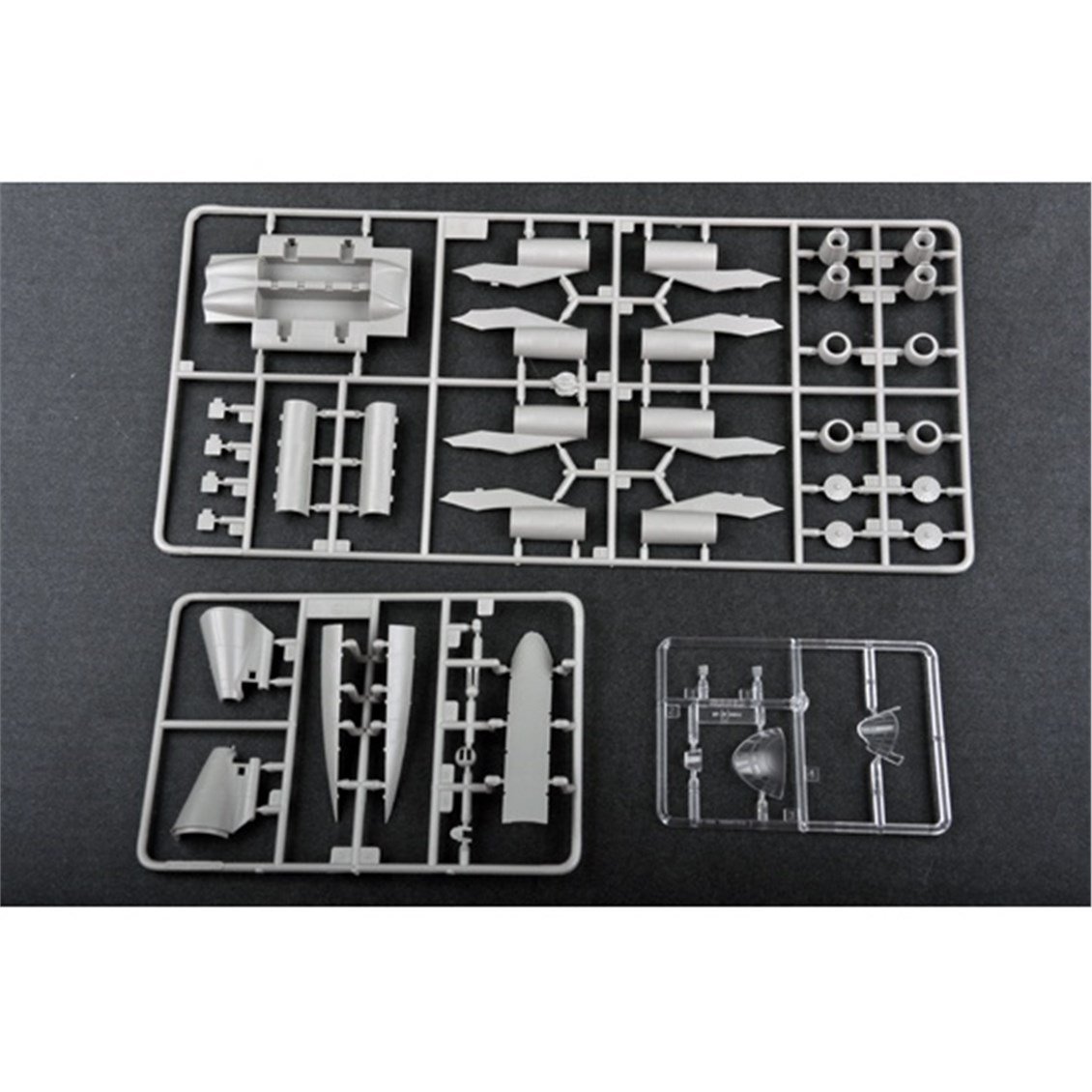 Trumpeter 03901 1/144 Ölçek, Ilyushin IL-76 Transport, Yakıt İkmal Uçağı Plastik Model Kiti