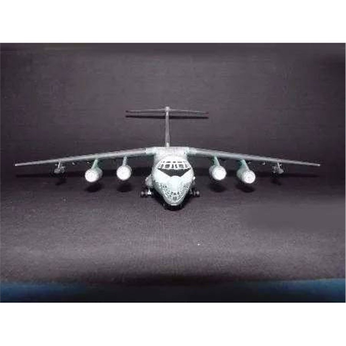 Trumpeter 03902 1/144 Ölçek, Ilyushin IL-78 Midas, Yakıt İkmal Uçağı Plastik Model Kiti