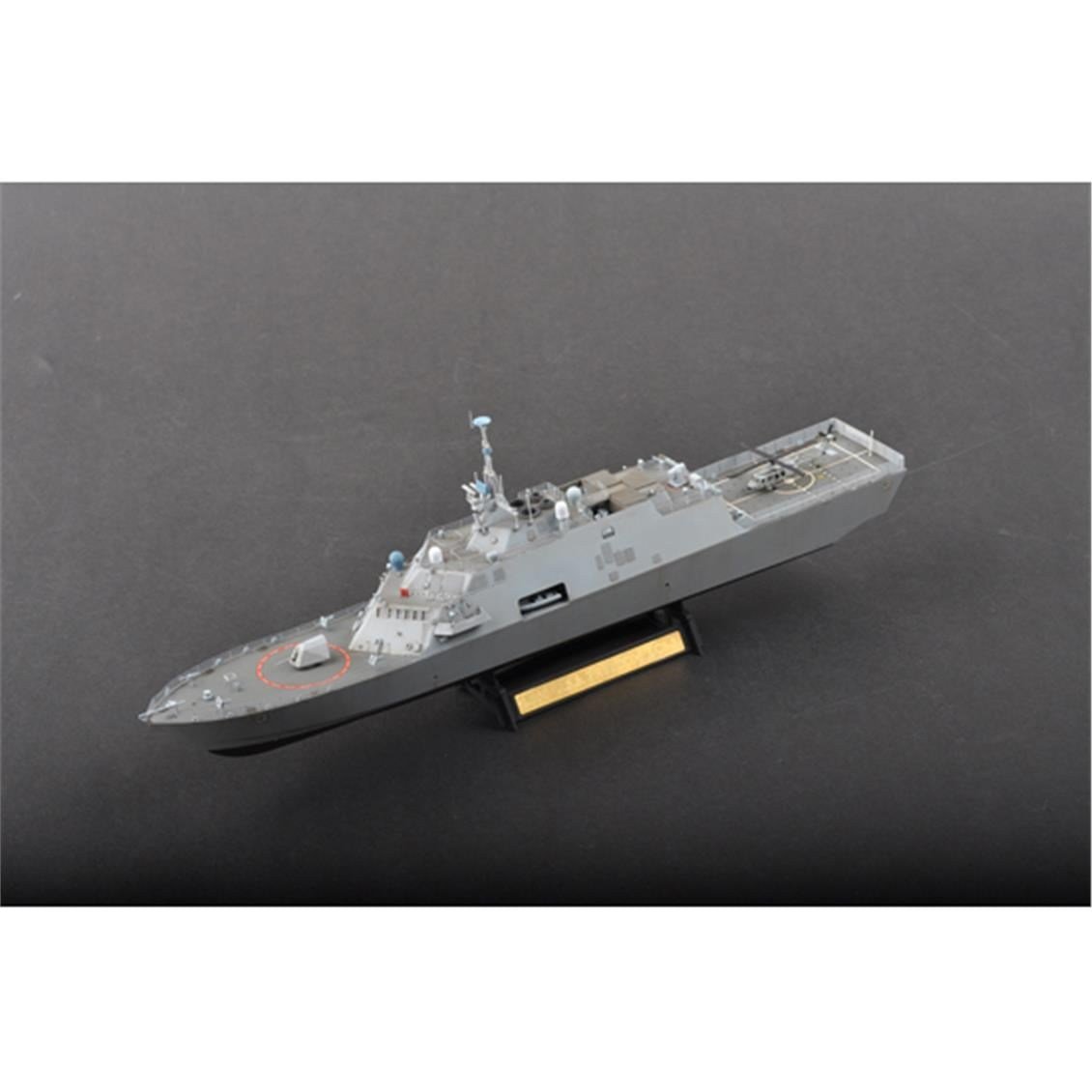 Trumpeter 04553 1/350 Ölçek, Fort Worth (LCS-3) Savaş Gemisi,Plastik Model Kiti