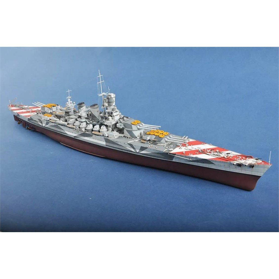Trumpeter 05320 1/350 Ölçek, Italyan RN Vittorio Veneto 1940, Savaş Gemisi Plastik Model Kiti