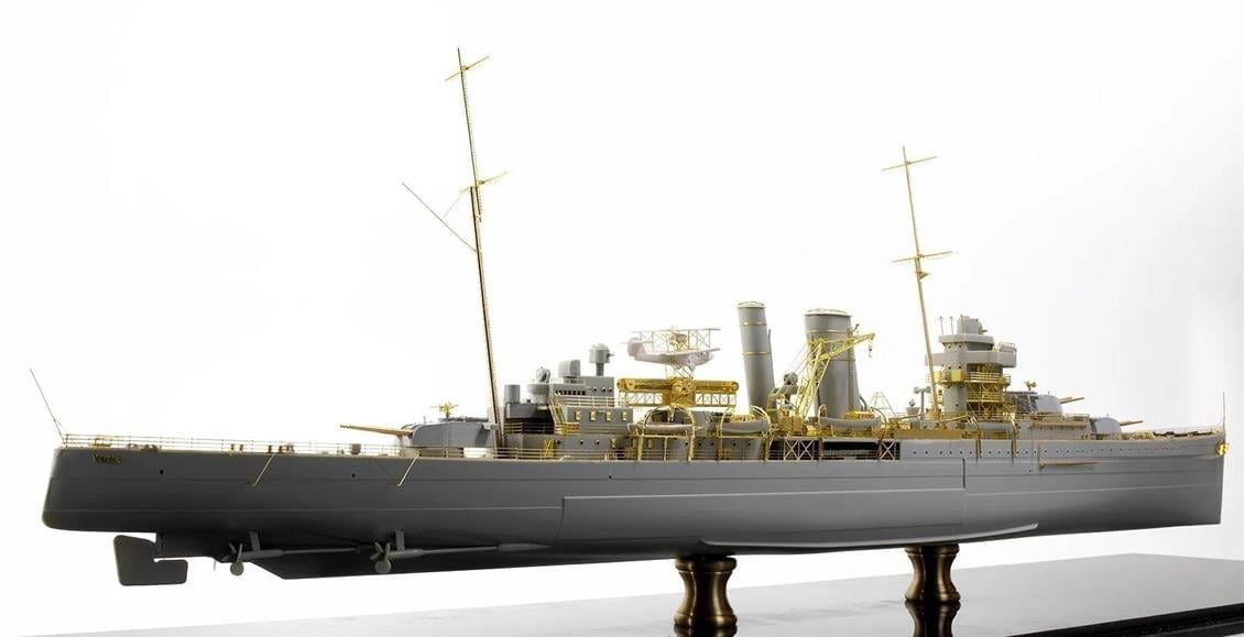 Trumpeter 05351 1/350 Ölçek, HMS York Savaş Gemisi Plastik Model Kiti