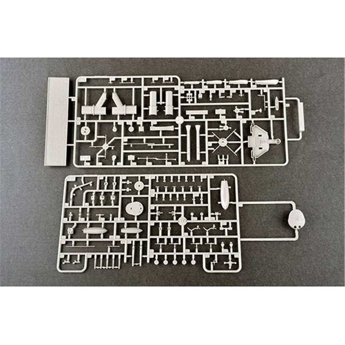 Trumpeter 05354 1/350 Ölçek, Schleswig - Holstein 1935, Savaş Gemisi Plastik Model Kiti