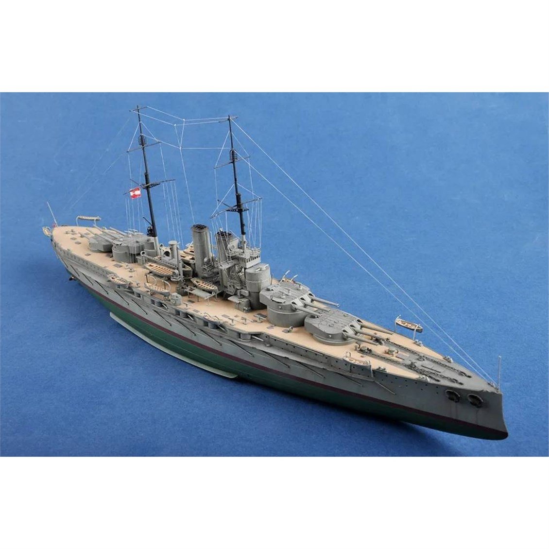 Trumpeter 05364 1/350 Ölçek, Avusturya-Macaristan SMS Viribus Unitis, Tegetthoff Sınıfı Zırhlı Savaş Gemisi Plastik Model Kiti