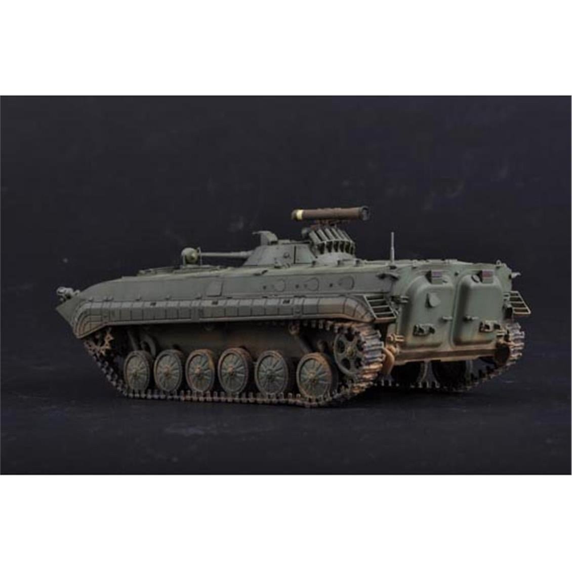 Trumpeter 05556 1/35 Ölçek, Sovyet BMP-1P IFV Tankı, Plastik Model Kiti