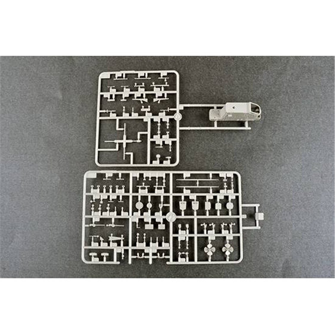 Trumpeter 05618 1/350 Ölçek, USS Intrepid CV-11, Uçak Gemisi Plastik Model Kiti