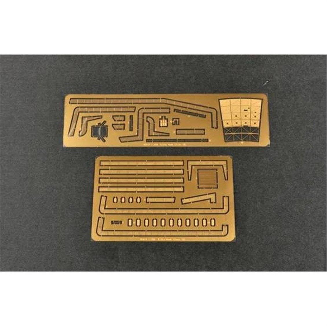 Trumpeter 05620 1/350 Ölçek, Constellation CV-64, Uçak Gemisi Plastik Model Kiti