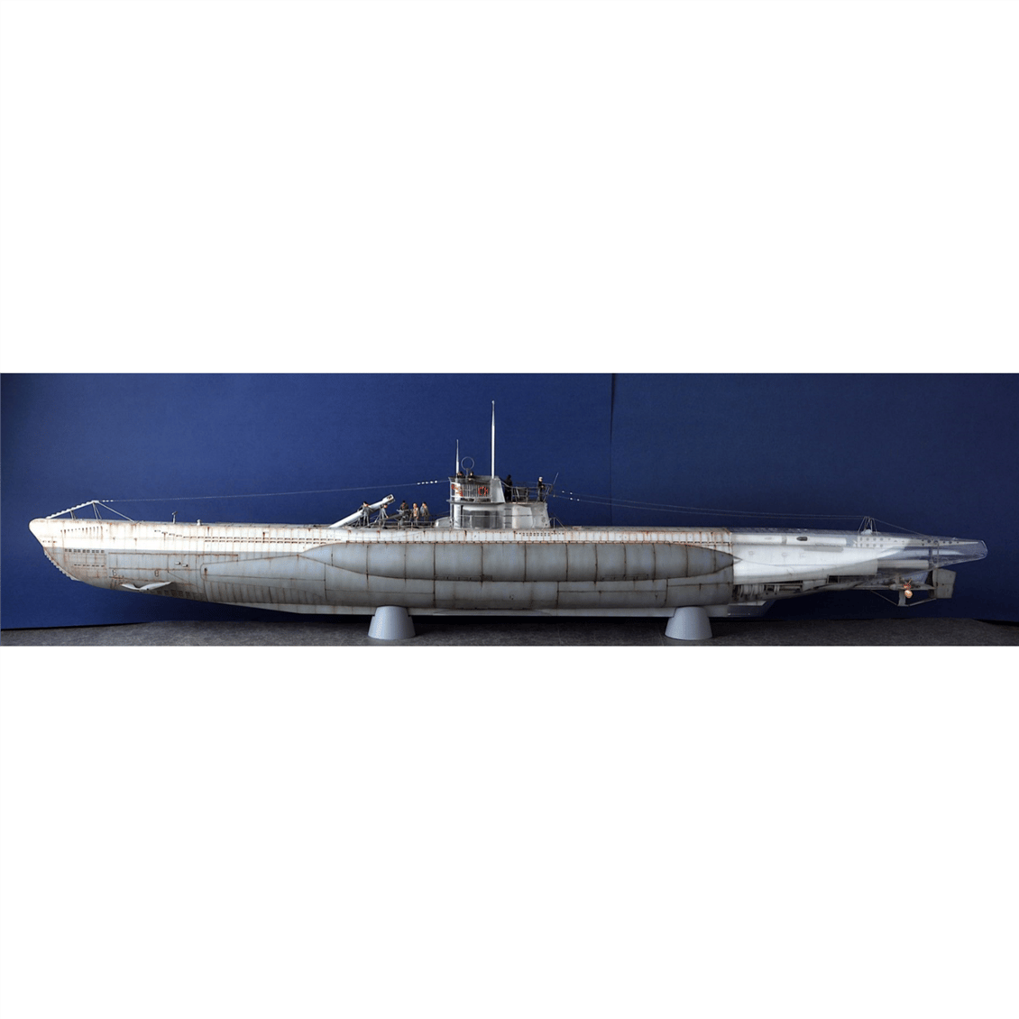 Trumpeter 06801 1/48 Ölçek, Alman DKM U-Boat Type VIIC U-552 Denizaltı, Plastik Model Kiti