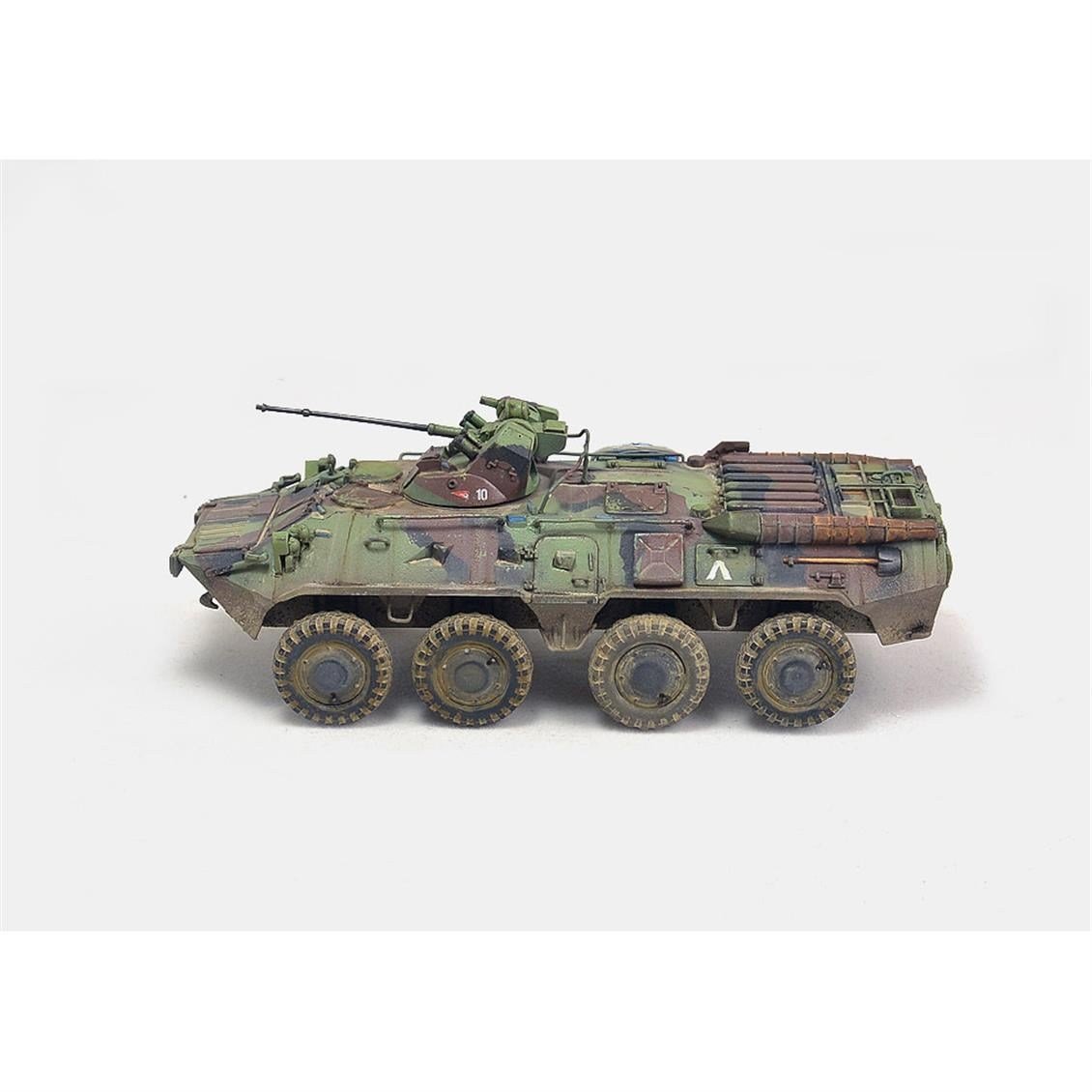 Trumpeter 07267 1/72 Ölçek, Rus BTR-80  APC Zırhlı Personel Taşıyıcı, Plastik Model Kiti