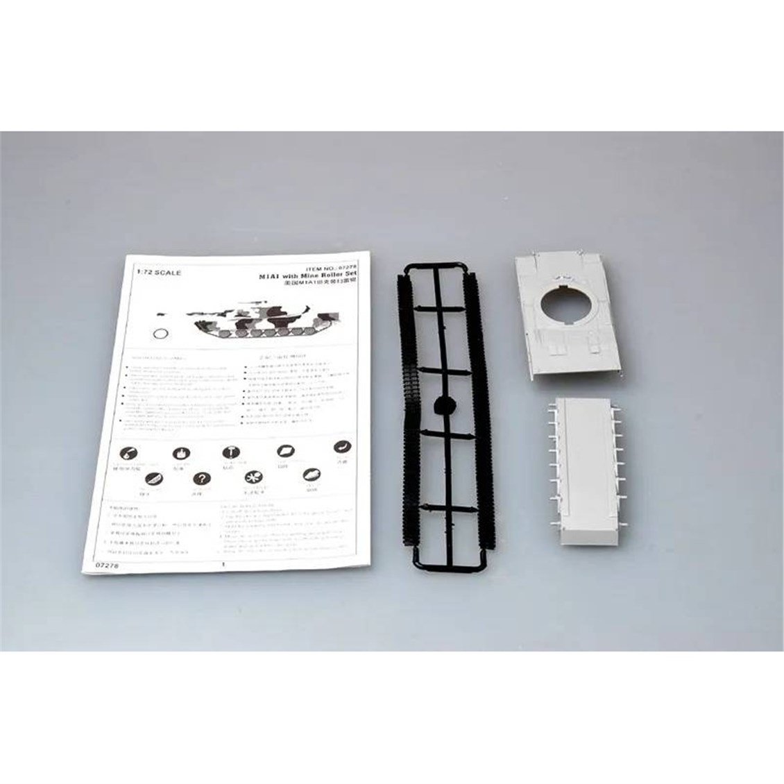 Trumpeter 07278 1/72 Ölçek, M1A1 Mayın Temizleme Silindirli Tank, Plastik Model Kiti