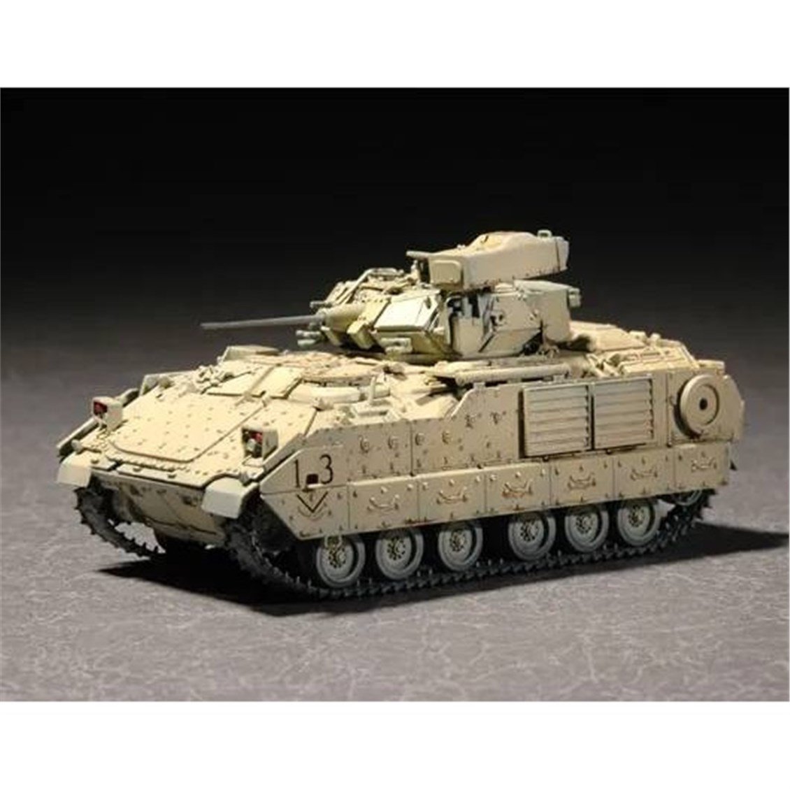 Trumpeter 07297 1/72 Ölçek, M2A2 ODS/ODS-E Bradley, Piyade Savaş Aracı Plastik Model Kiti