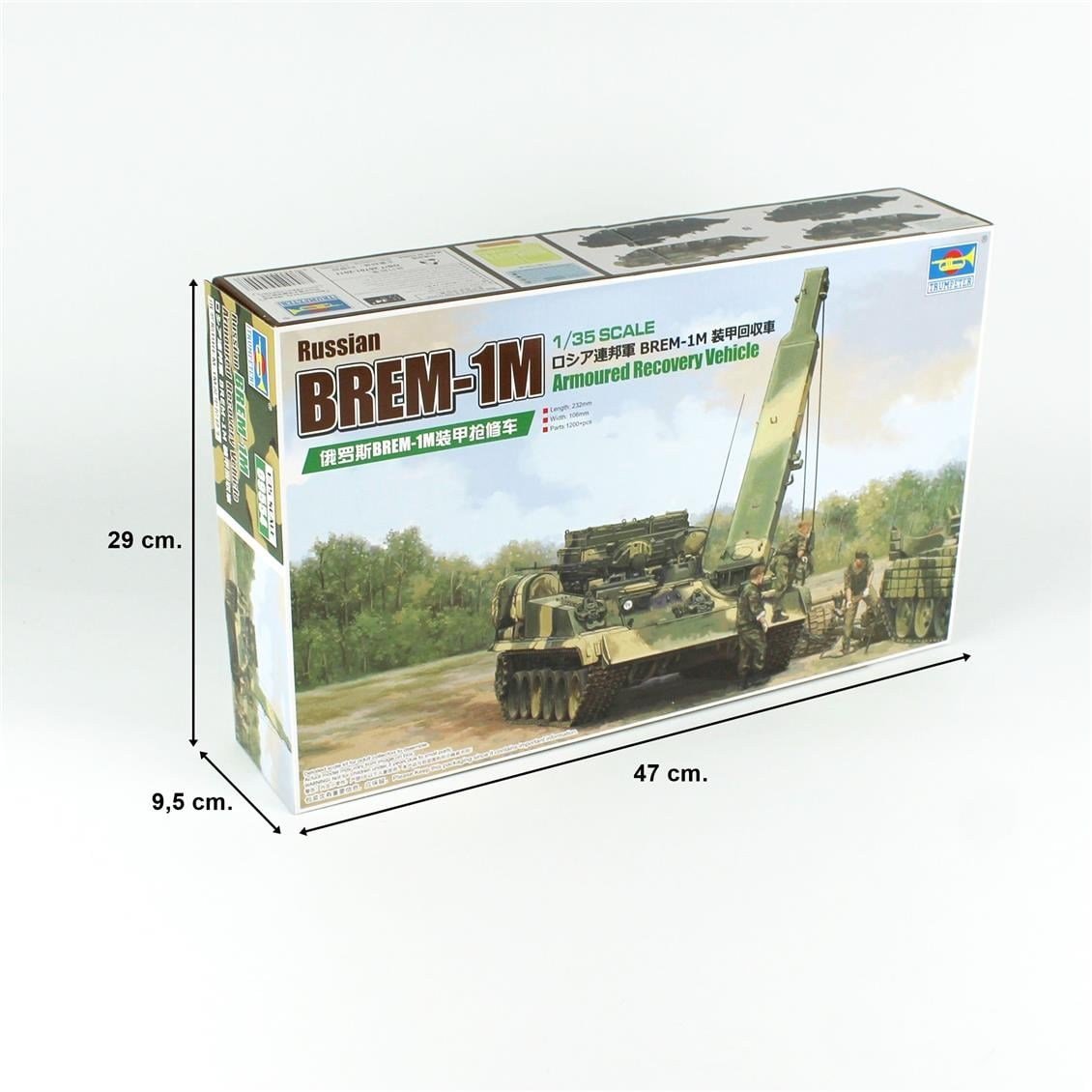 Trumpeter 09554 1/35 Ölçek, Rus BREM-1M Zırhlı Kurtarma Aracı, Plastik Model Kiti