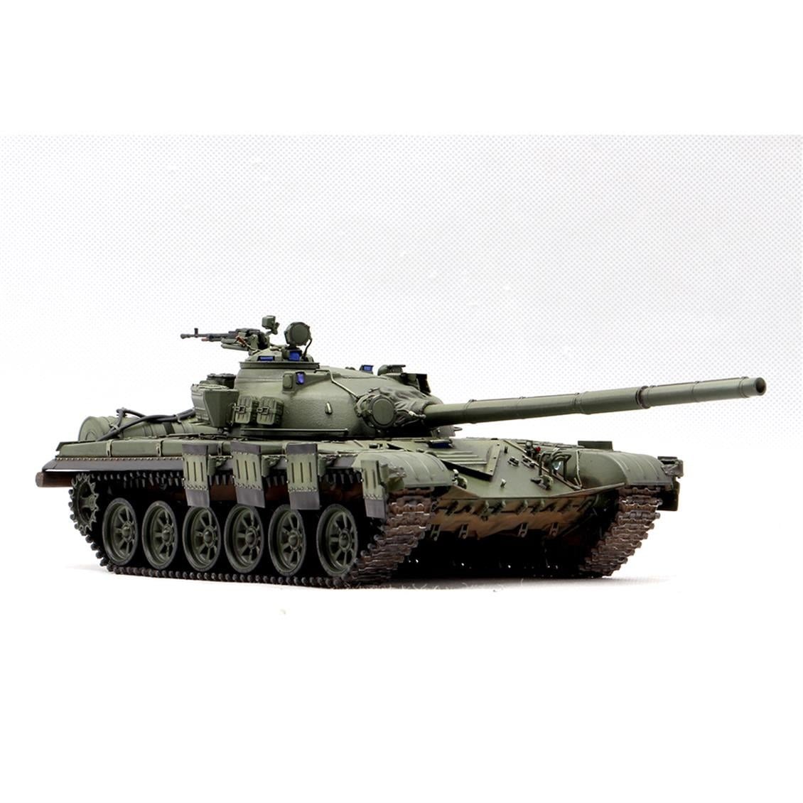 Trumpeter 09601 1/35 Ölçek, Sovyet Obj.172 T-72 Ural, Ana Muharebe Tankı, Plastik Model Kiti