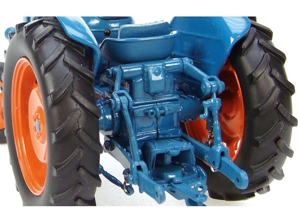 Universal Hobbies UH2636 1/32 Ölçek, Fordson Power Major 1958 Traktör, Sergilemeye Hazır Metal Tarımsal Makina Modeli