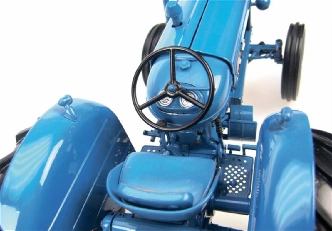 Universal Hobbies UH2636 1/32 Ölçek, Fordson Power Major 1958 Traktör, Sergilemeye Hazır Metal Tarımsal Makina Modeli