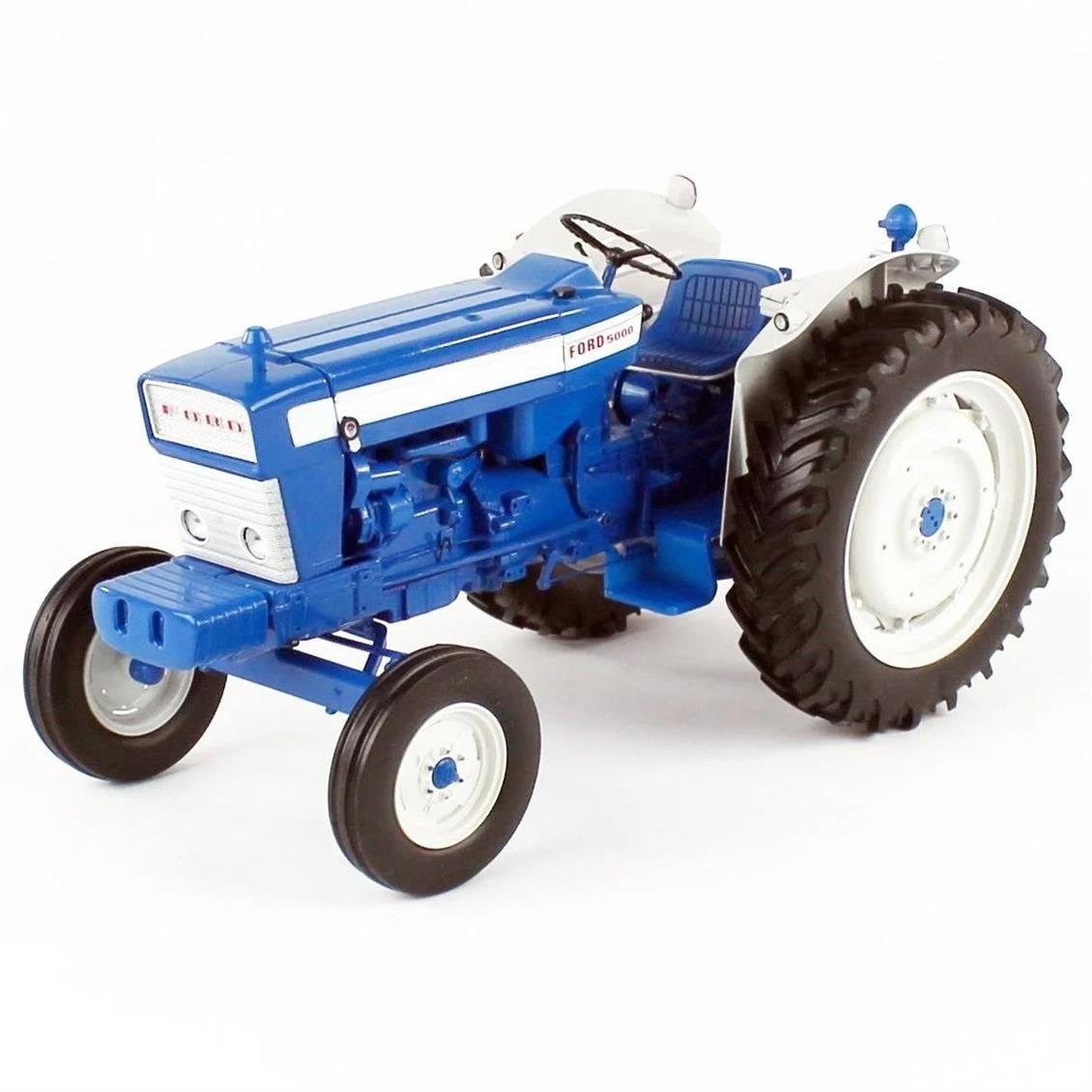 Universal Hobbies UH2705 1/16 Ölçek, Ford 5000 (1964) Traktör, Sergilemeye Hazır Metal Tarımsal Makina Modeli