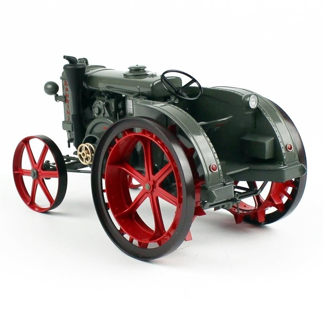 Universal Hobbies UH2706 1/16 Ölçek, Süper Landini Klasik Traktör, Sergilemeye Hazır Metal Tarımsal Makina Modeli