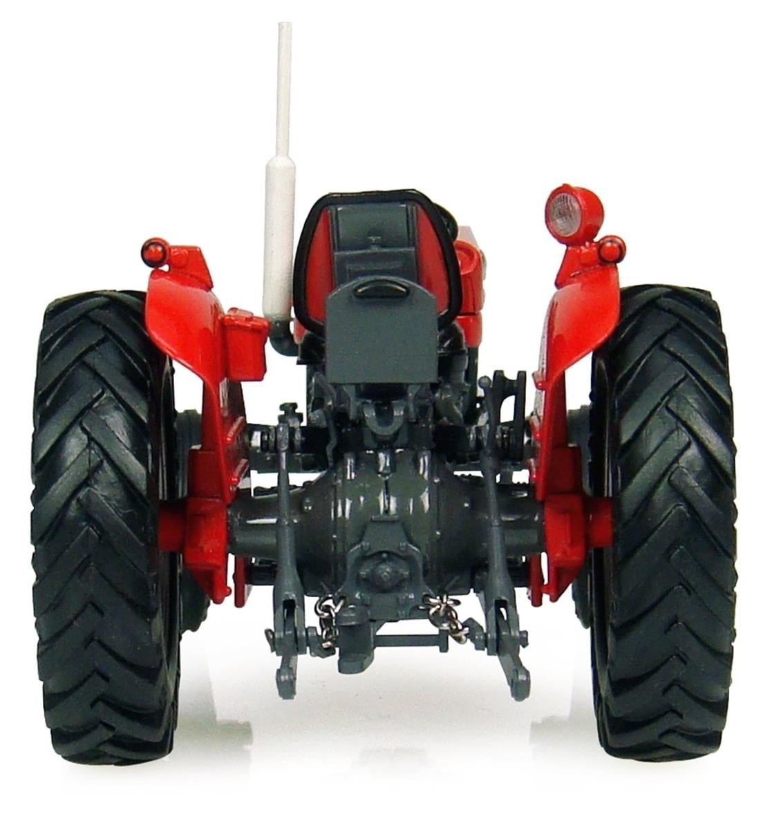 Universal Hobbies UH2785 1/32 Ölçek, Massey Ferguson 135 Kabinsiz Traktör (1965), Sergilemeye Hazır Metal Tarımsal Makina Model