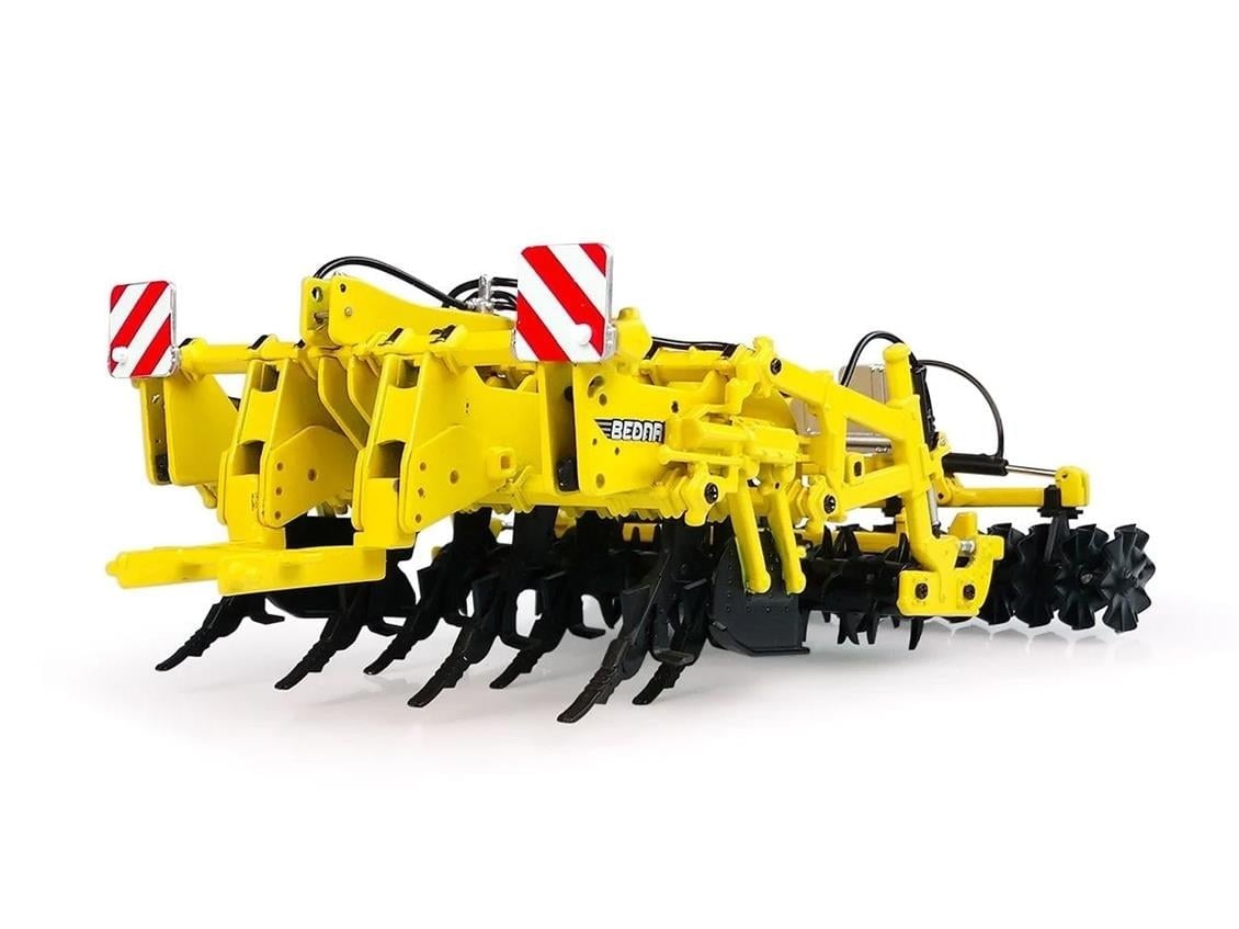 Universal Hobbies UH6217 1/32 Ölçek, Bednar Terraland TN Profi Discaro, Sergilemeye Hazır Metal Tarımsal Makina Modeli
