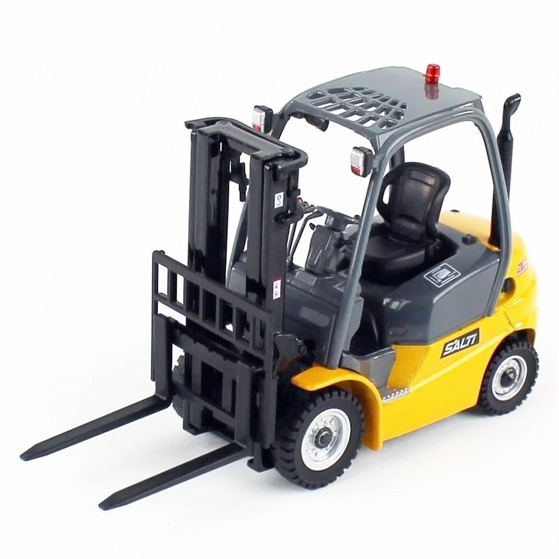 Universal Hobbies UH6437 1/32 Ölçek, Manitou MI25D (Salti-Chariot Industriel 2T5 Diesel) Forklift, Sergilemeye Hazır Metal İş M