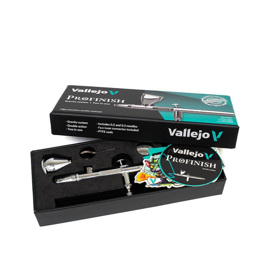 Vallejo 90002 Profinish, Çift Hamleli (Double Action), 0.2 ve 0.3 mm. Memeli, 3ml. 9 ml.ve 15 ml. Hazneli Boya Tabancası