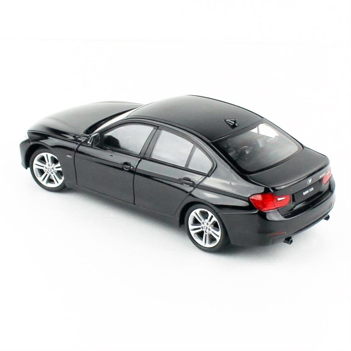 Welly 24039 1/24 Ölçek, 2014 Bmw 335i, Siyah, Sergilemeye Hazır Metal Araba Modeli