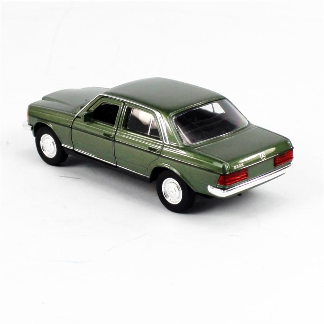 Welly 43681 1/34-1/39 Ölçek, Mercedes Benz E-Class W123, Yeşil, Çek-Bırak Mekanizmalı Oyuncak Metal Araba