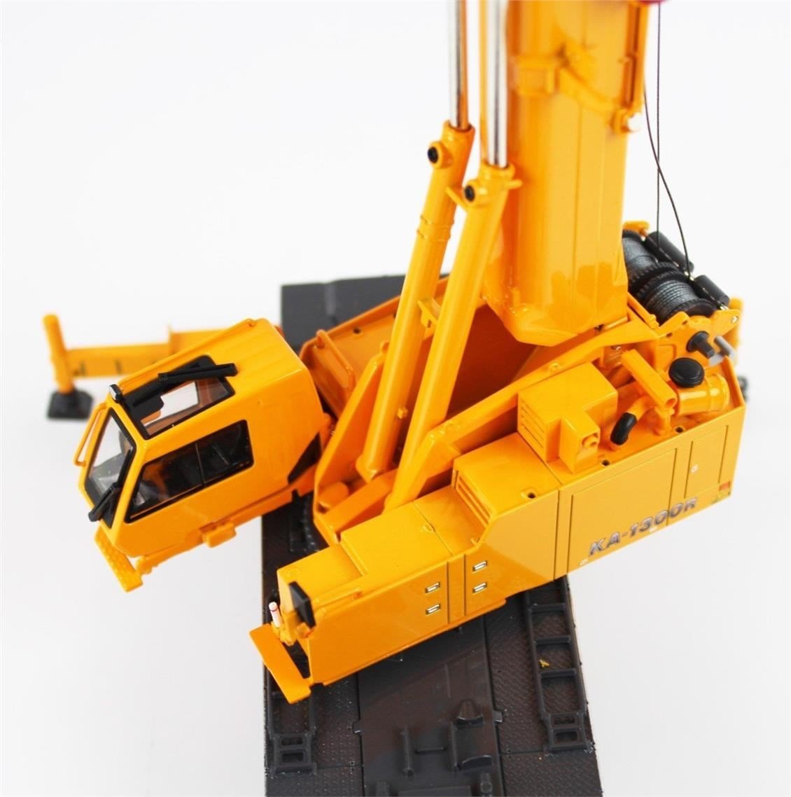 Yagao KA1300R 1/50 Ölçek, KATO Uzun Kollu Tekerli Vinç-Sergilemeye Hazır Metal Model