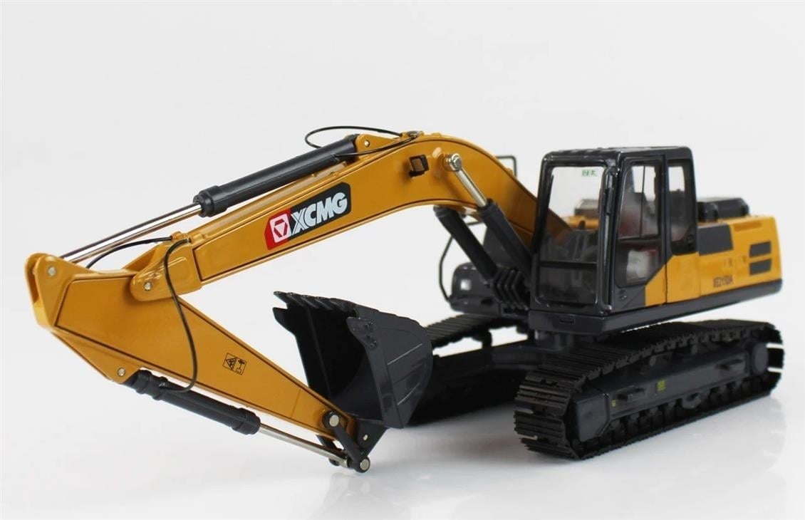 Yagao XE215DA 1/35 Ölçek, XCMG Ekskavatör-Sergilemeye Hazır Metal Model