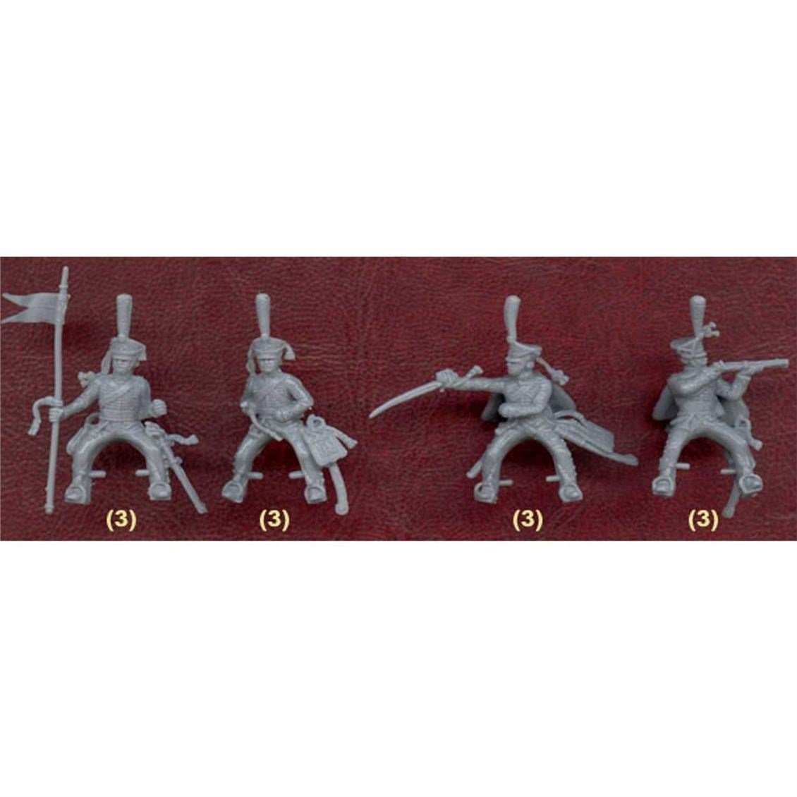 Zvezda 8055 1/72 Ölçek, Rus Hussarlar 1/12-1814