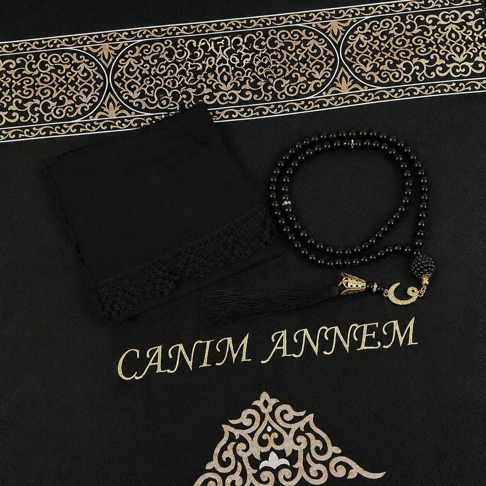 Anneler günü Hediyesi, Annenizin İsmine Özel Seccade, İğne Oyalı Şal, İnci Tesbih, Süslemeli Asetat Kutulu (26×23 cm)