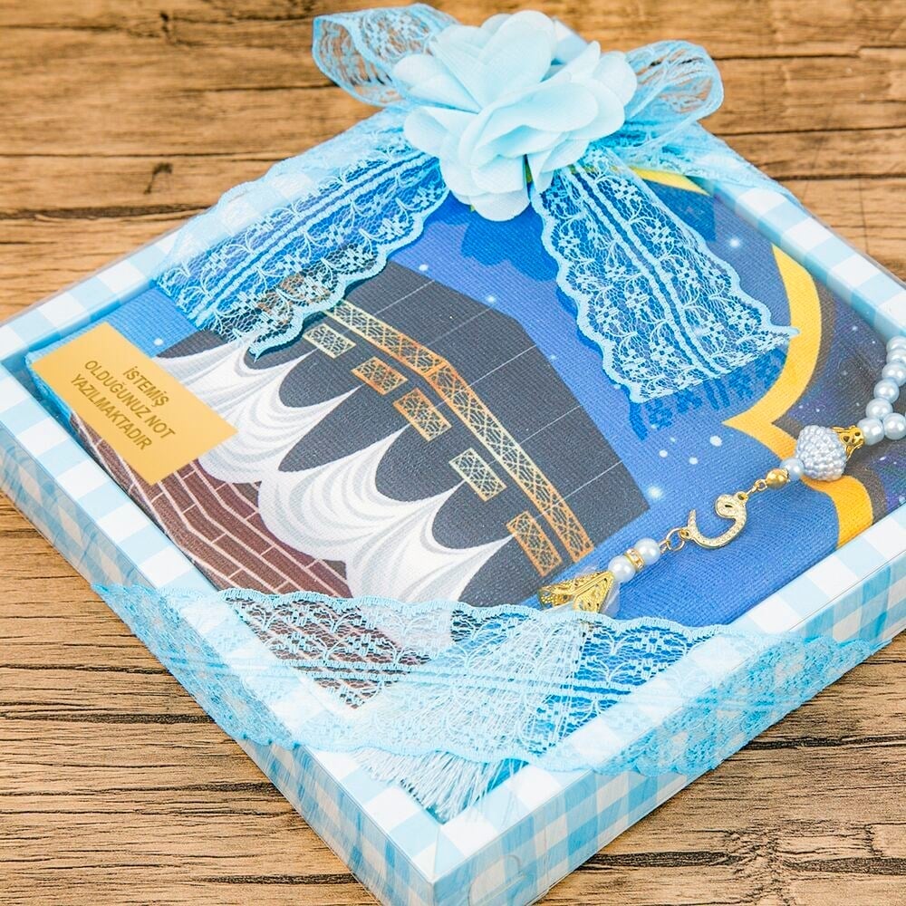 Çocuk Seccadesi 45*82 cm, İnci Tesbihli Asetat Kutulu Set-Mavi