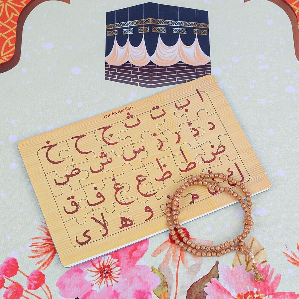 Çocuk Seccadesi 45*82 cm Kabe Turuncu & Kokulu Gül İşlemeli Tesbih Gold & Kur'an Harfleri Puzzle