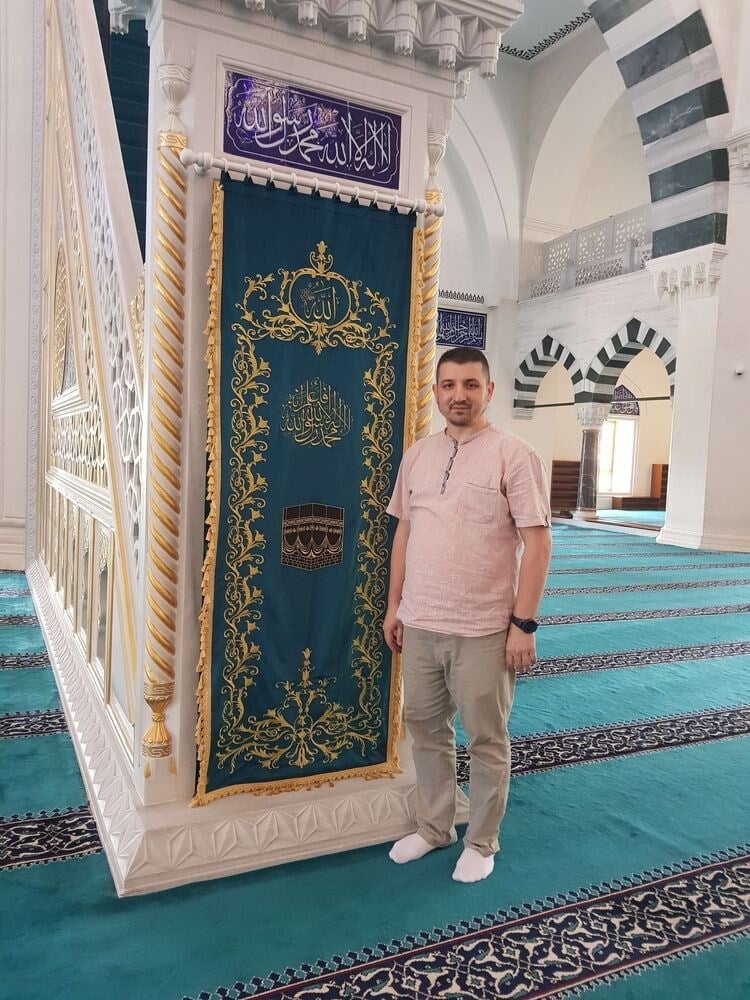 (Fiyat İsteyiniz) Yerinde Alınan Özel Ölçü Takım Nakışlı Minber Perdesi