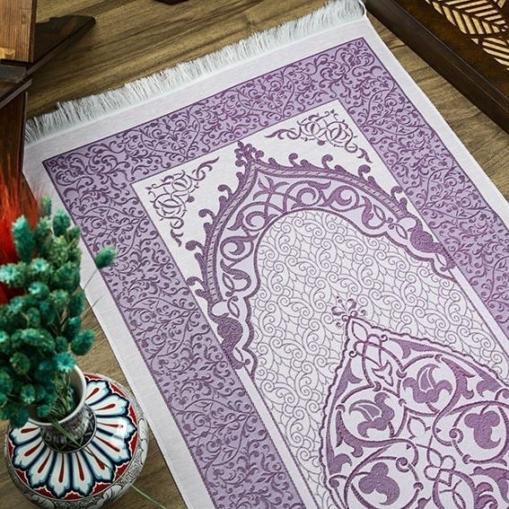 Hediyelik İpek Nur Tafta Seccade Mor 68x110 cm - 200 gr