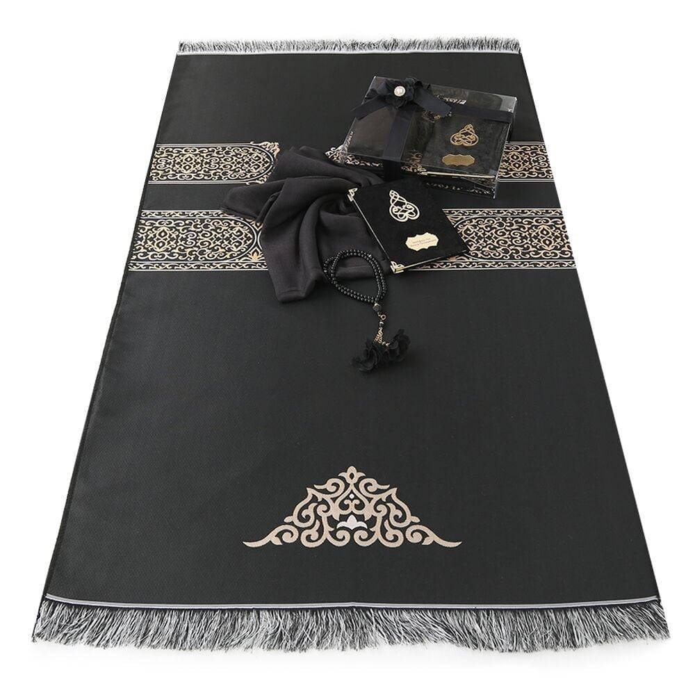 Hediyelik Kadife Kaplı Yasin Kitabı, Seccade, Şal, İnci Tesbih, Asetat Kutulu (26×23) Set - Siyah