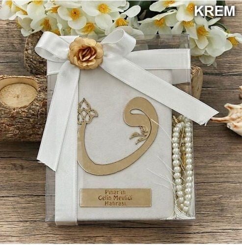 Hediyelik Kadife Kur'an-ı Kerim, İnci Tesbih, Asetat Kutulu (17×15) Set ( Renk Seçenekli )