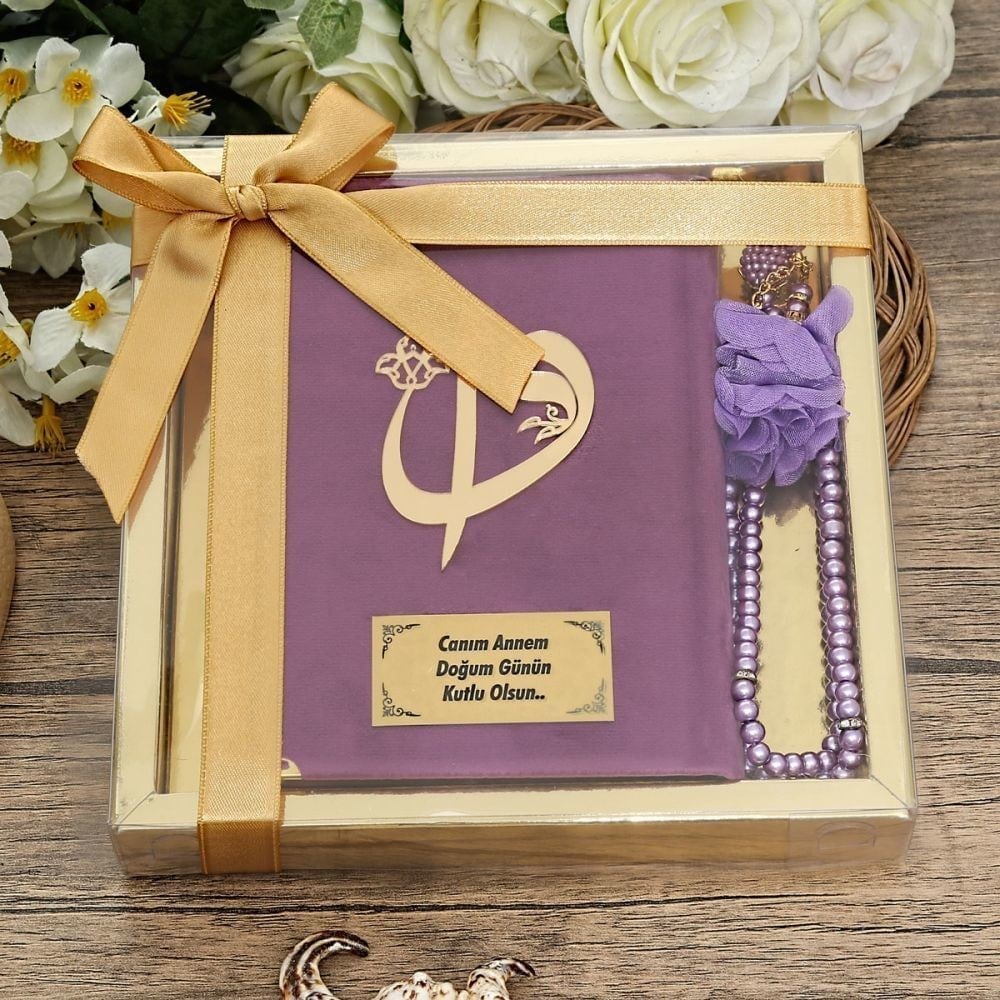 Hediyelik Kadife Kur'an-ı Kerim, İnci Tesbih, Gold Asetat Kutulu (20×20) Dini Set
