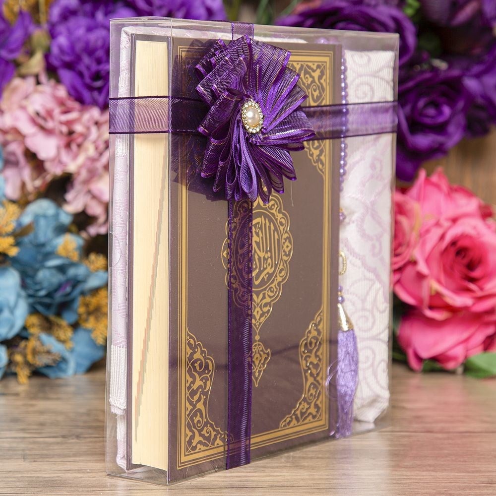 Hediyelik Kuran-ı Kerim, İnci Tesbih, Seccade, Asetat Kutulu(25X18 cm) Mevlid Paketi- Mor