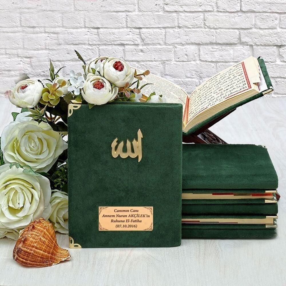 Hediyelik Seccade, Kadife Yasin (İsme Özel), İnci Tesbih, Asetat Kutulu (26×23) İslami Set-Yeşil