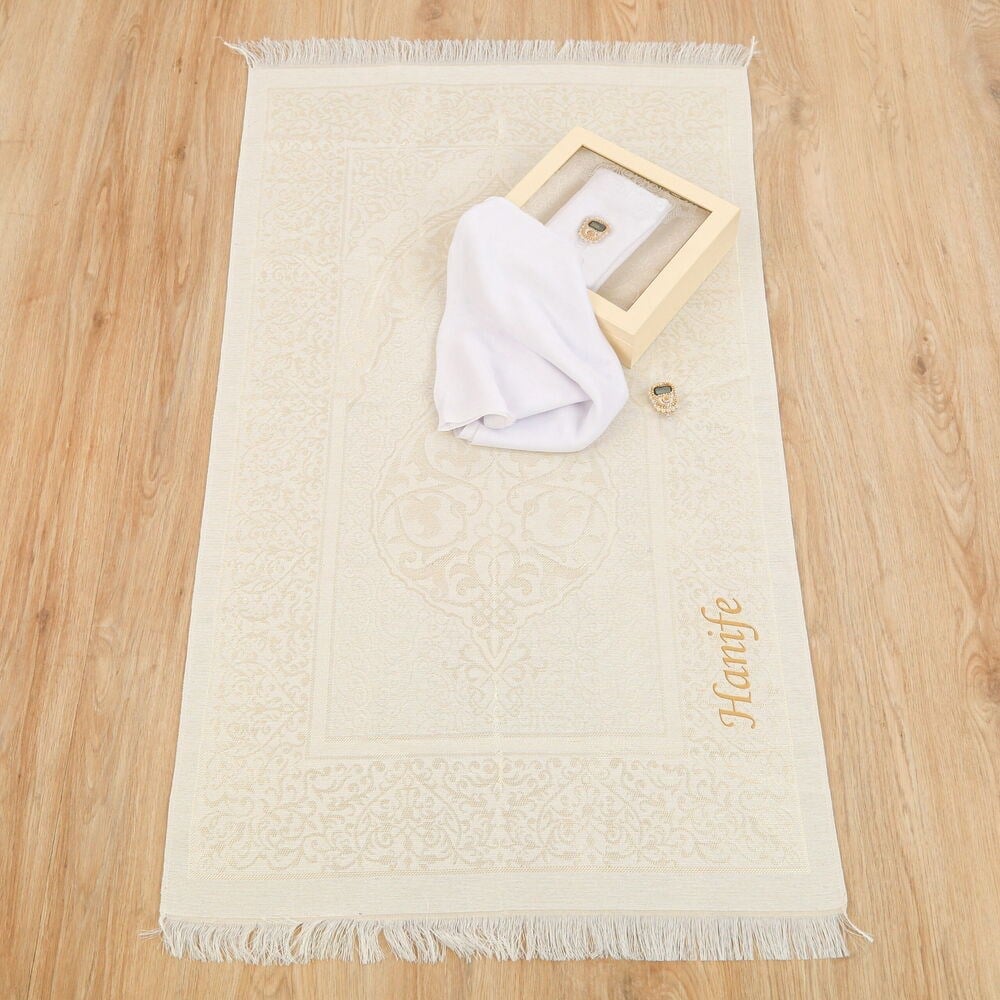 İsme Özel Ahşap Kutulu Seccade Seti-Krem Rengi(24*24*6 cm,1040 gr)