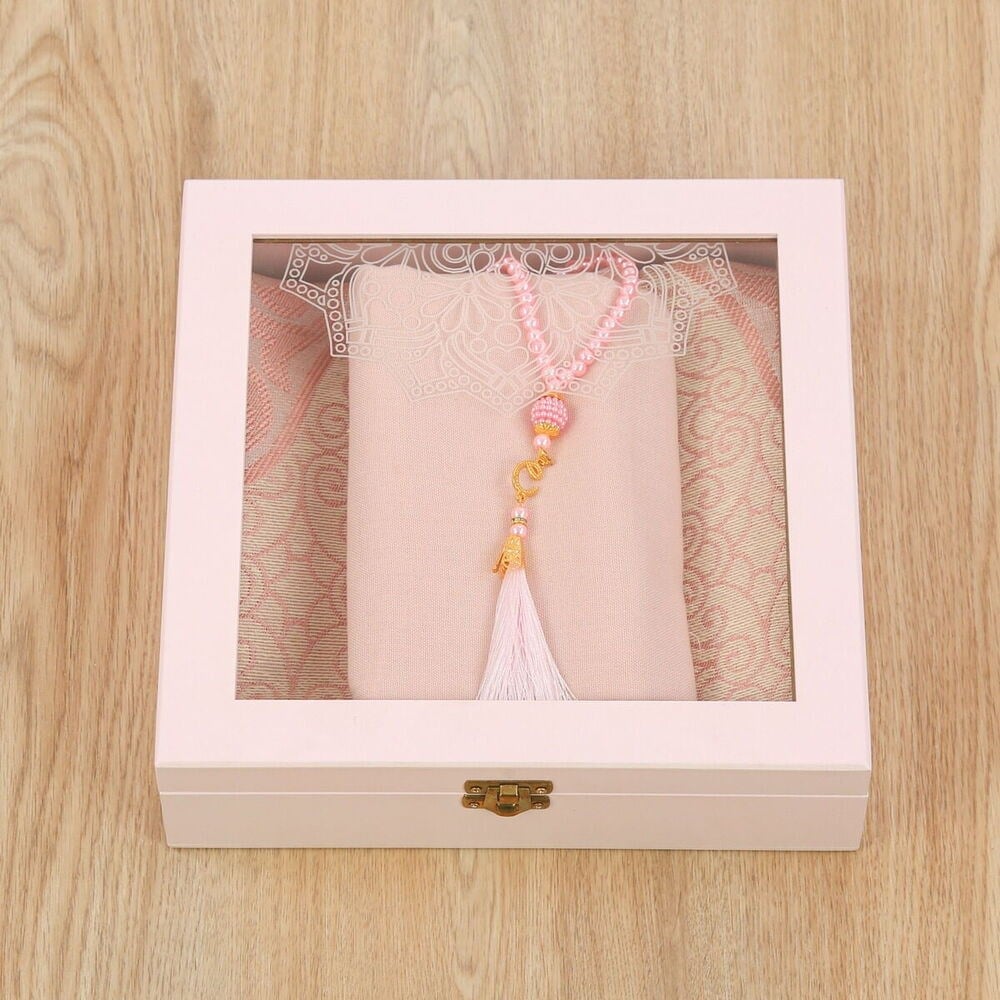 İsme Özel Ahşap Kutulu Seccade Seti-Pembe(24*24*6 cm,1040 gr)