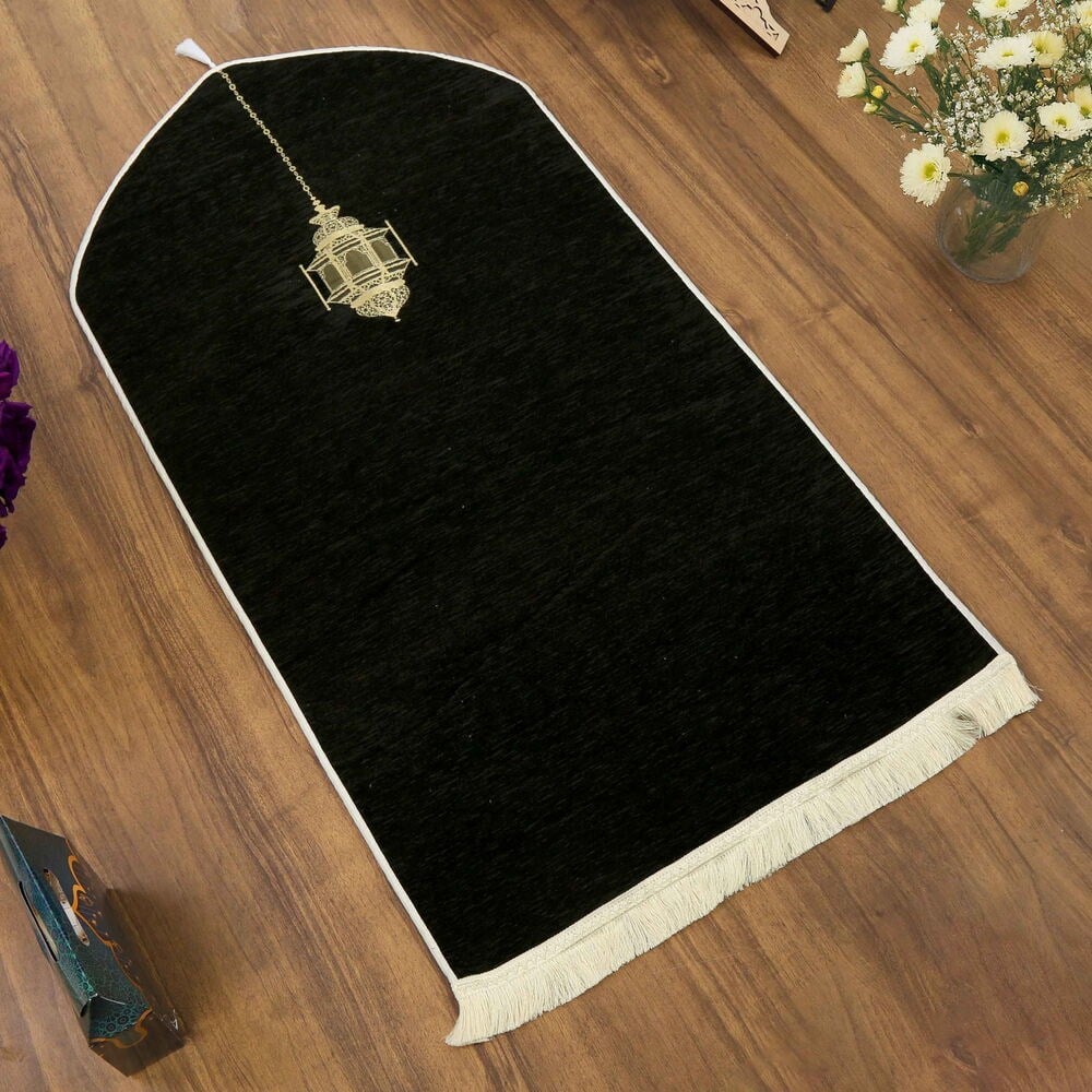 İsme Özel Mahya Desenli Lüks Astarlı Biyeli Şönil Seccade-Siyah (66X125cm) 565 gr