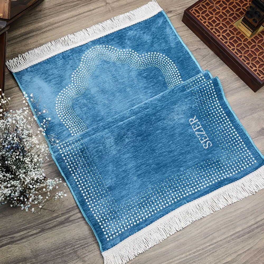 İsminizi Seccadeye Nakşediyoruz ,İsme Özel Seccade Zümra Turkuaz 65x115 cm - 430 gr İsminizi Seccadeye Nakşediyoruz ,İsme Özel S