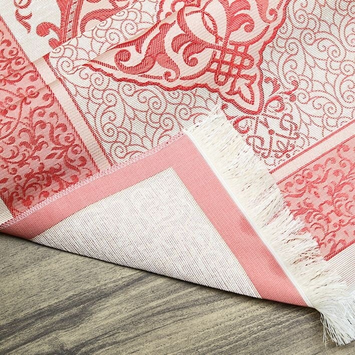 İsminizi Seccadeye Nakşediyoruz ,İsme Özel Hediyelik İpek Nur Tafta Seccade Kırmızı 68x110 cm - 200 gr