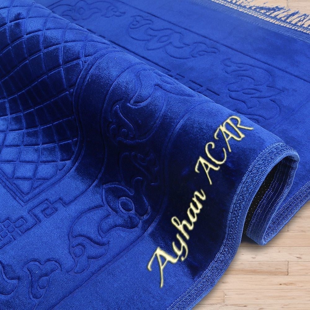İsminizi Seccadeye Yazıyoruz Soft Yumuşak Kadife Peluş Seccade Saks Mavi 80 x 120 cm - 1100 gr