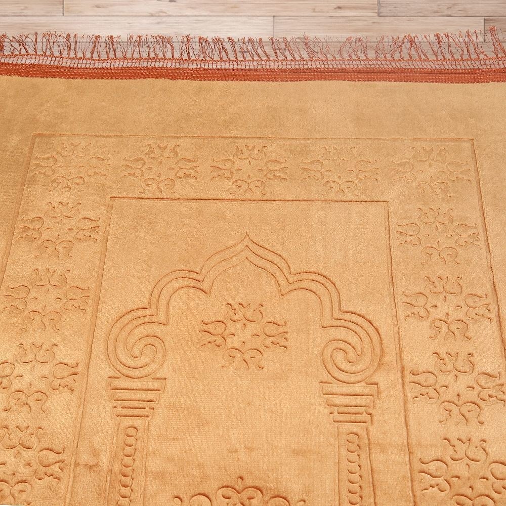 İsminizi Seccadeye Yazıyoruz Soft Yumuşak Kadife Peluş Seccade Gold 80 x 120 cm - 1100 gr