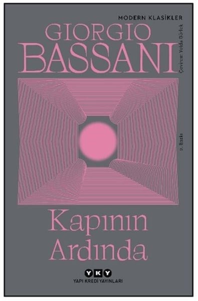 Kapının Ardında