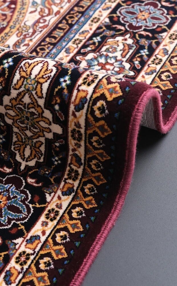 Lale Mihrap  Seccade  Ultra Lüks % 100 Modal, Sık Dokuma Halı  Seccade- Bordo (80x120 cm)