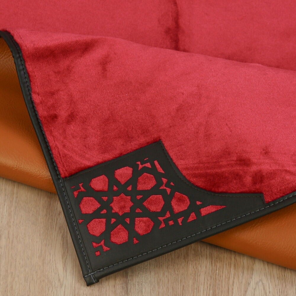 Lüks Çantalı Kaymaz Deri Tabanlı Soft Yumuşak Peluş Seccade Bordo (Seccade 72*228 cm, Çanta 39*44 cm)