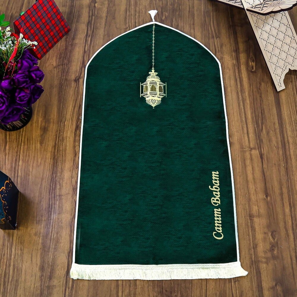 Mahya Lüks Astarlı Biyeli Şönil Seccade İsimli Yeşil (66X125cm) 565 gr